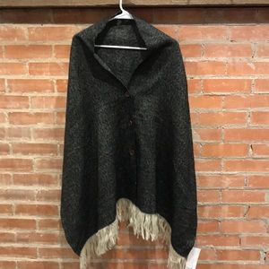 New button fringed Shaw Size: OS